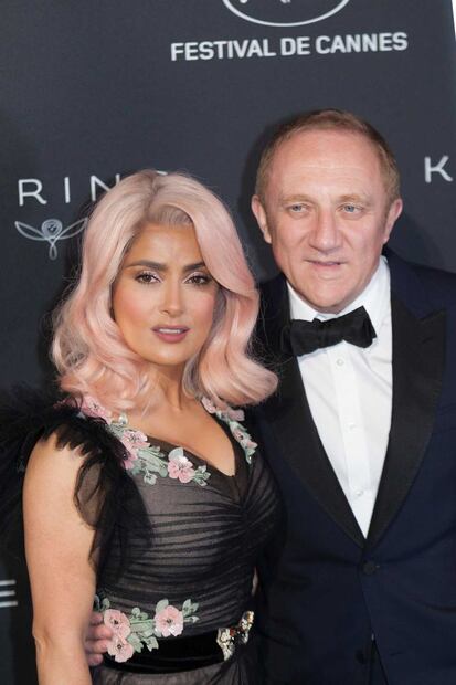 Los sorprendentes cambios de look de Salma Hayek: desde corte bob hasta orgullosas canas 