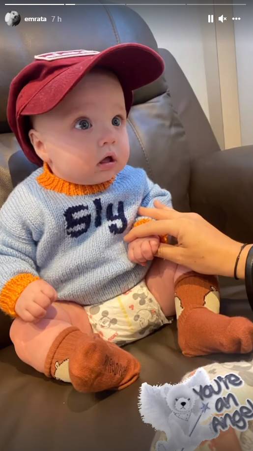 Emily Ratajkowski presenta por primera vez a baby Sylvester ¡es hermoso!