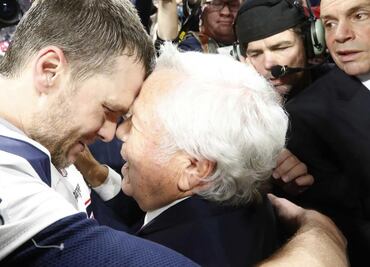 Robert Kraft, dueño de los Patriotas de Nueva Inglaterra, acusado por delitos sexuales
