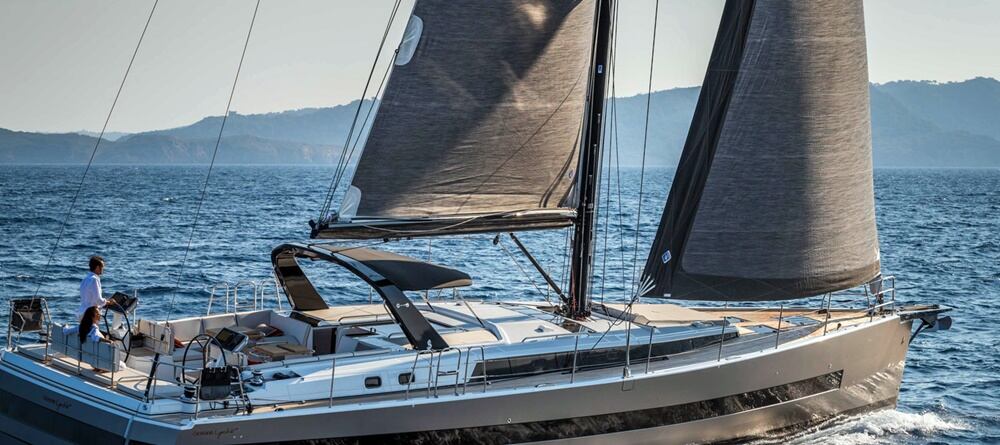 FOTOS: Así es el lujoso velero de Alejandro Fernández