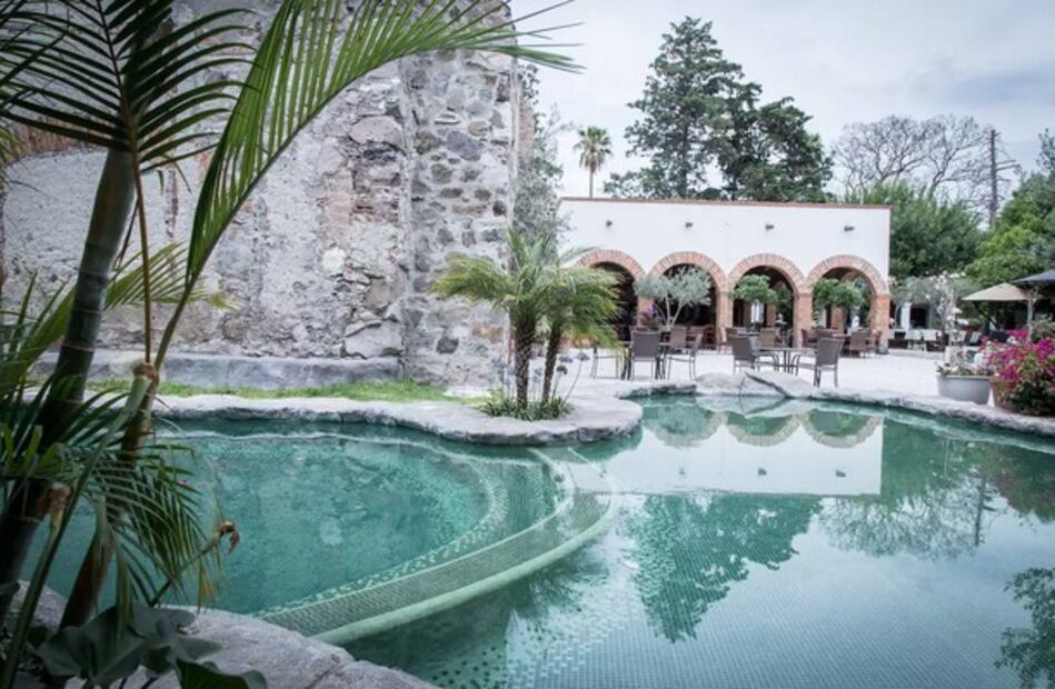 Vicente Fox renta su hacienda en Airbnb por más de 200 mil pesos 