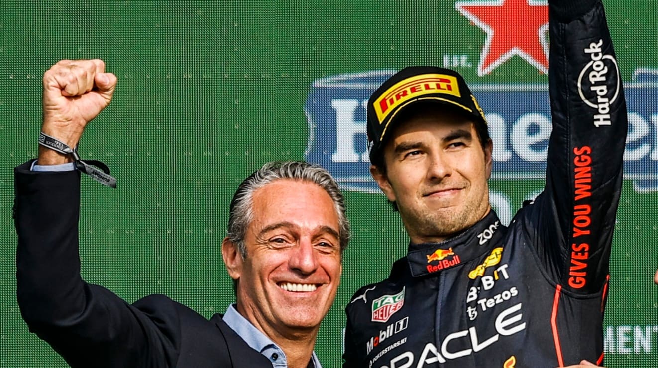 Carlos Slim Domit reacciona a la salida de Sergio 'Checo' Pérez de Red Bull
