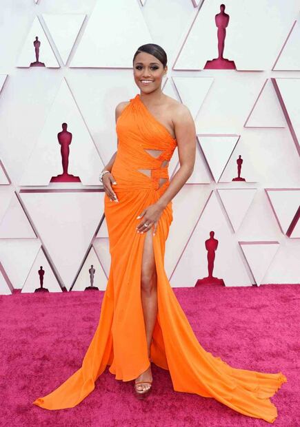 Los mejores looks de la noche de los premios Oscar 2021