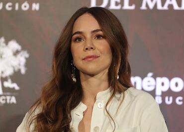 Camila Sodi publica foto en la que luce un sexy body suit en su máximo esplendor