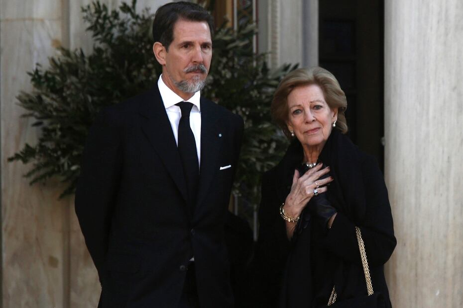 Históricas fotografías del funeral de Constantino II de Grecia, último rey de los helenos