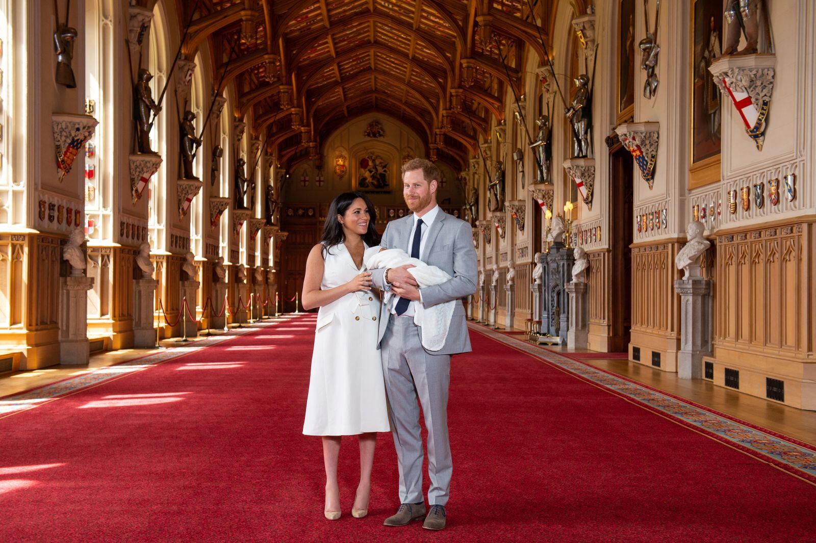Meghan Markle y el príncipe Harry, un nacimiento real diferente 