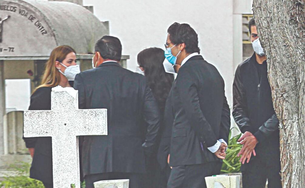 Hijos de Peña Nieto acuden al entierro de Luis Miranda, papá de Luis Miranda Nava