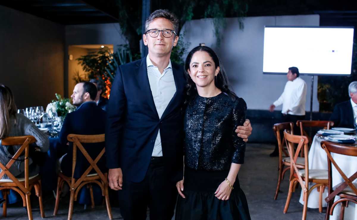 Jonathan Graham y Sofía de Garay / Foto: Esteban Torreblanca