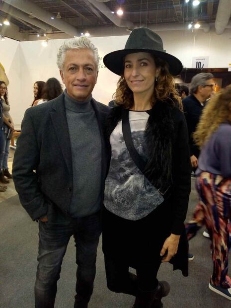 Tarde de parejas: Johanna Slim con Arturo Elias Ayub, y Santiago Creel con Paulina Velasco en Zona Maco