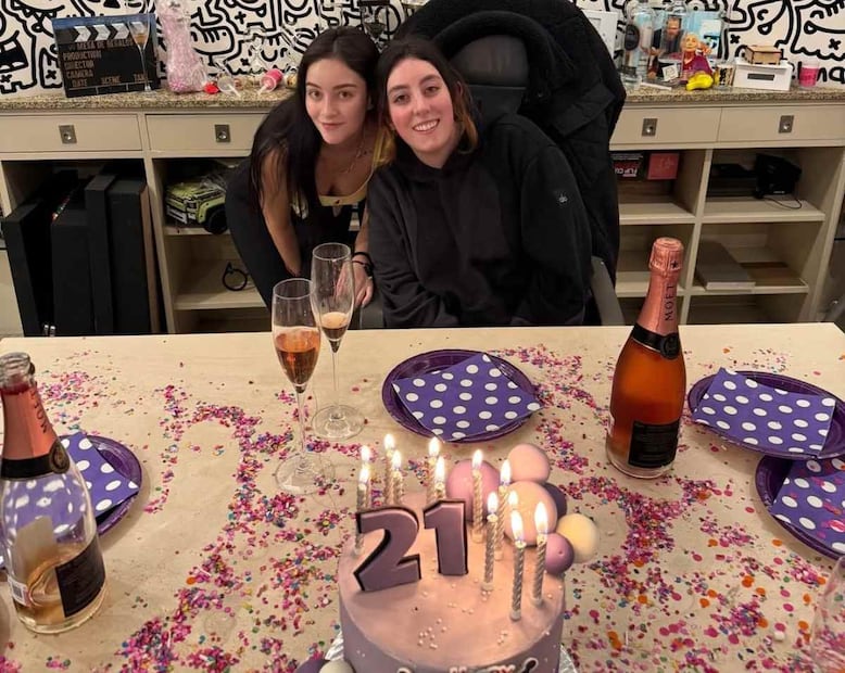 Paola Dalay y Victoria Fayad, su cuñada / Foto: Instagram  @paoladalay_2203