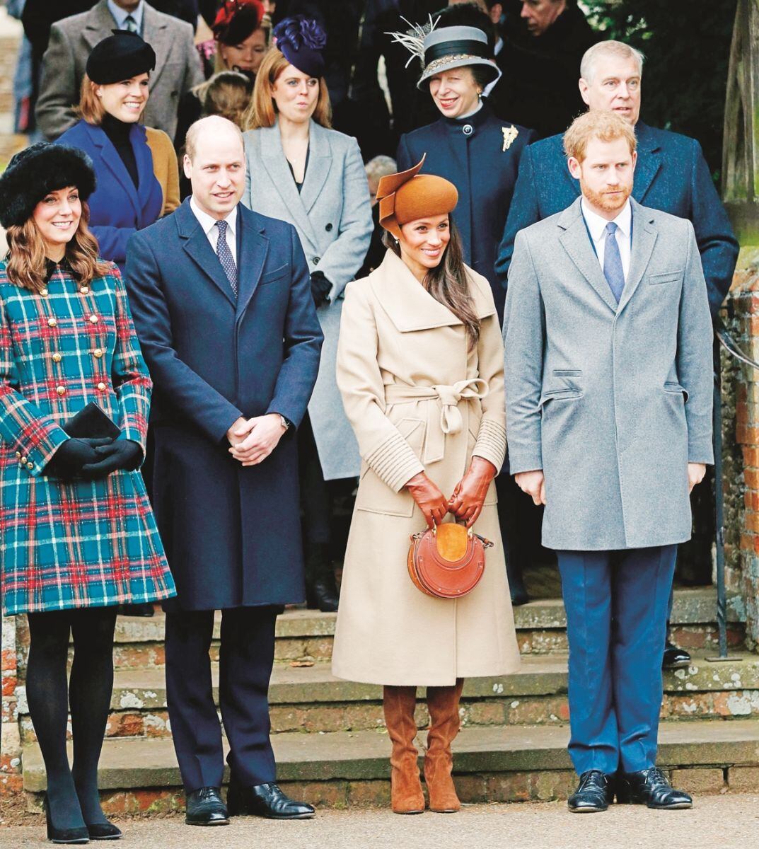Róbale el look a Meghan Markle para tu cena de Navidad 