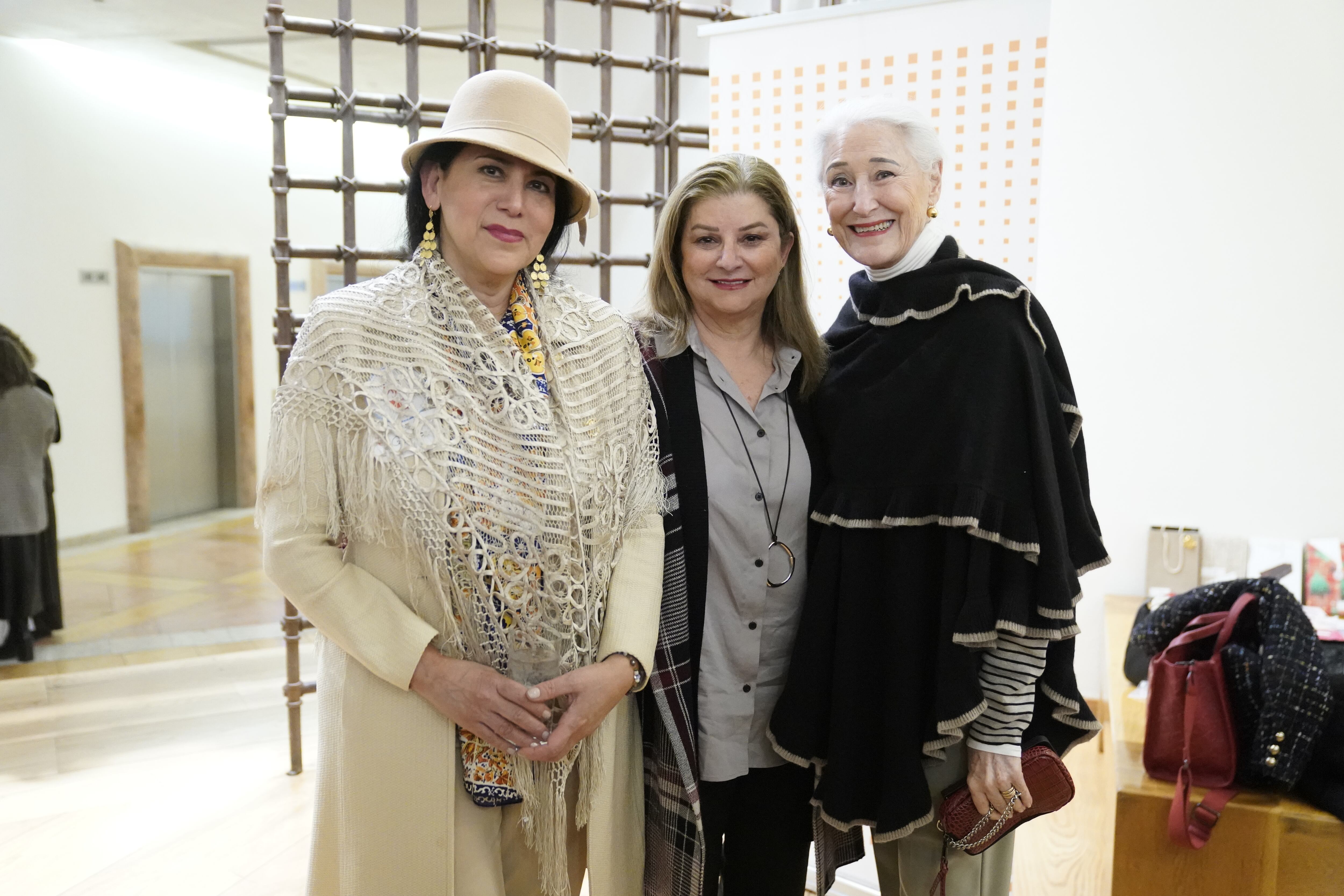 Olivia Gorra, Claudia de Buen y Julienne Gallardo. (Foto: Leonardo Gómez)