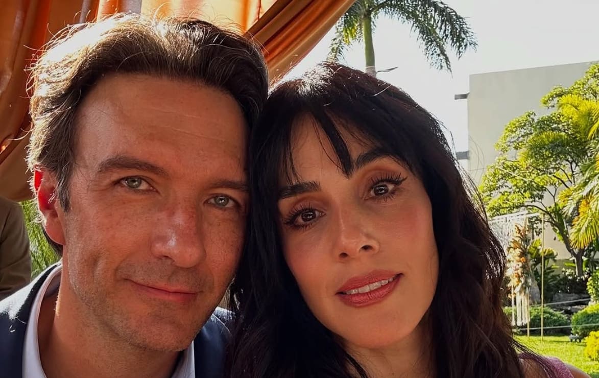 El viaje familiar de Sandra Echeverría y Leo de Lozanne para ver jugar a Messi