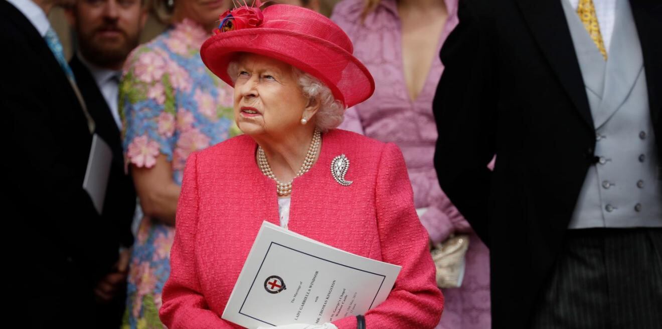 Isabel II también enfrenta crisis: su presupuesto se reduce por el coronavirus
