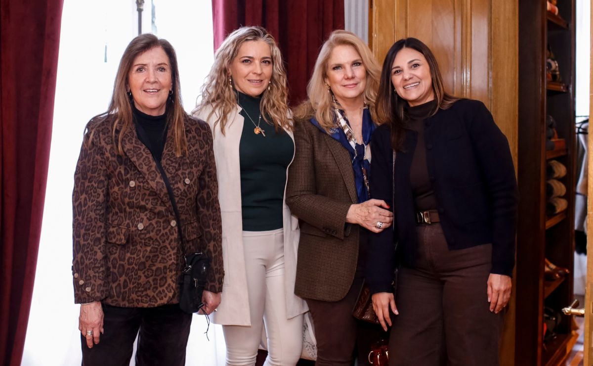 Graciela Dulanto, Nuria Velasco, Lisa Uribe y Mónica Quintanilla / Foto: Esteban Torreblanca