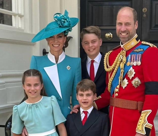El príncipe George cumple 12 años y rompe la 'tradición real' con nuevo posado