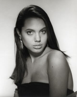 La vida oculta de Angelina Jolie 