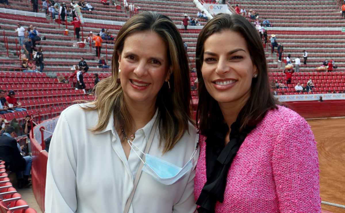 Bárbara Coppel en el adiós a temporada taurina en la Plaza México