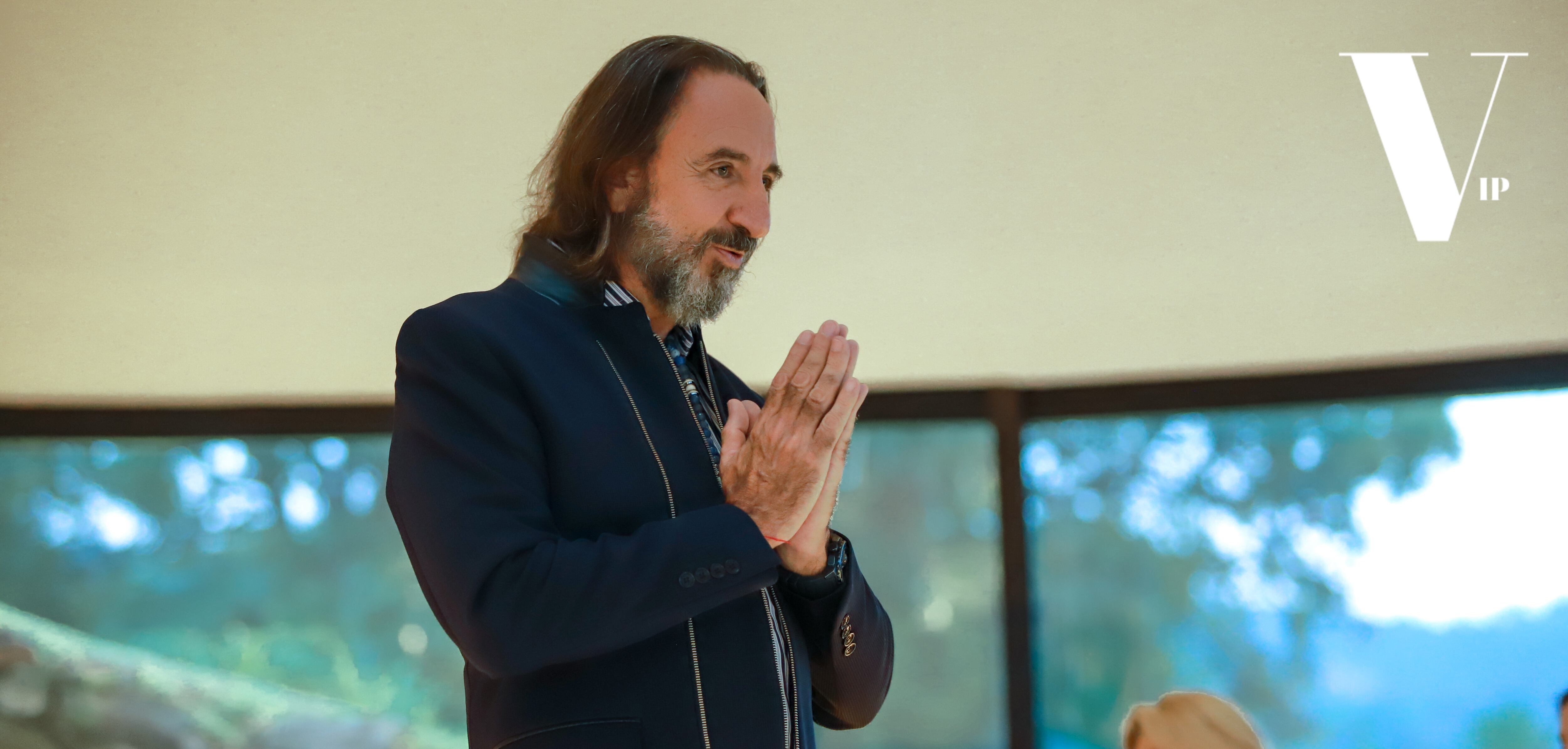 Michel Domit encabeza retiro espiritual en Valle de Bravo 