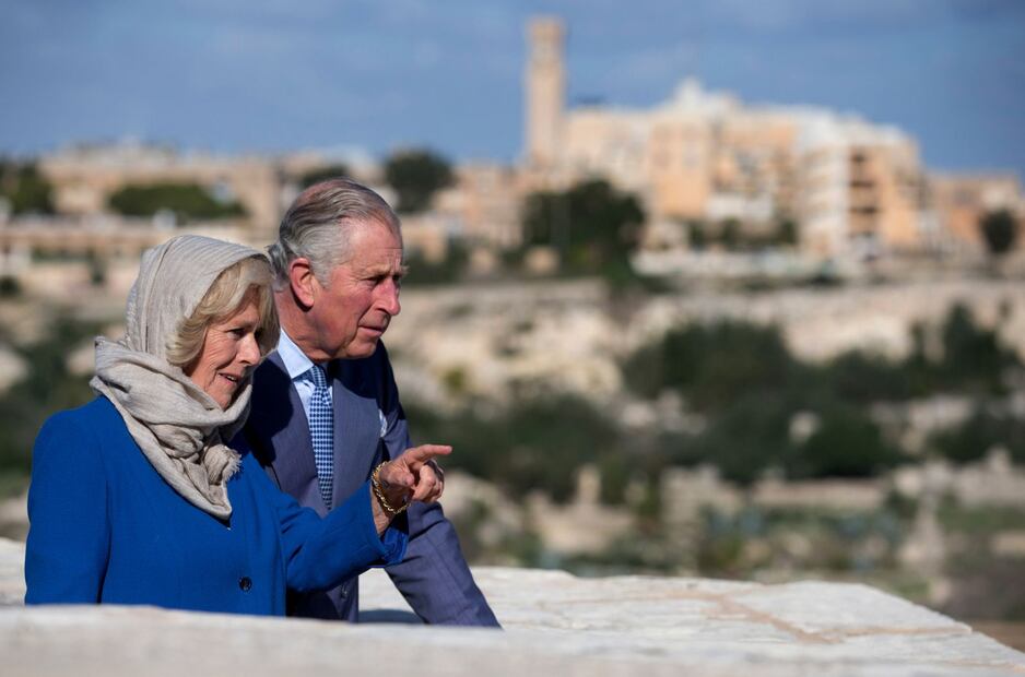 La historia de amor entre el príncipe Charles y Camilla  