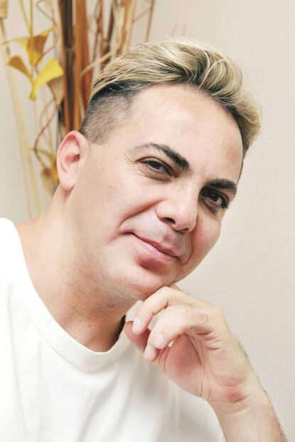 Cristian Castro rompe el silencio y habla por primera vez de la boda de Verónica Castro y Yolanda Andrade