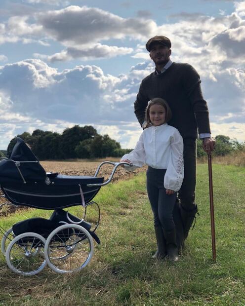 Harper Beckham estrena corte al estilo Posh Spice