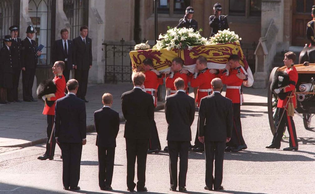 Príncipe Harry: Revelan imágenes del funeral de Diana en documental con Oprah