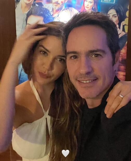 Lorena González acompañó a Mauricio Ochmann en el estreno de su película / Foto: Instagram