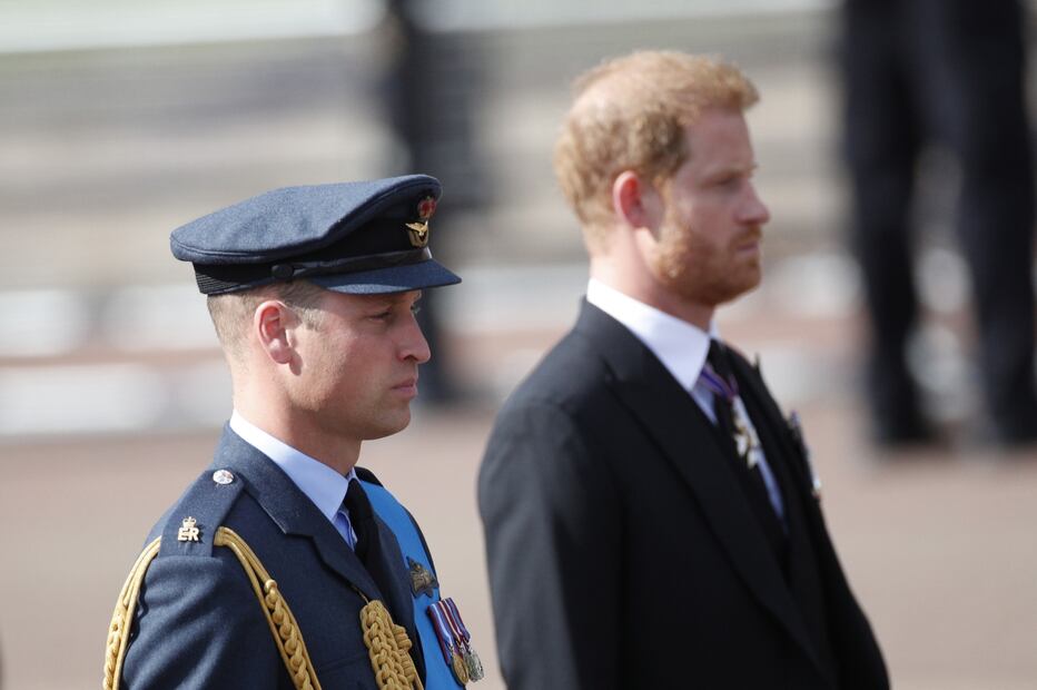Meghan Markle y Kate Middleton juntas en la llegada de los restos de Isabel II a Westminster