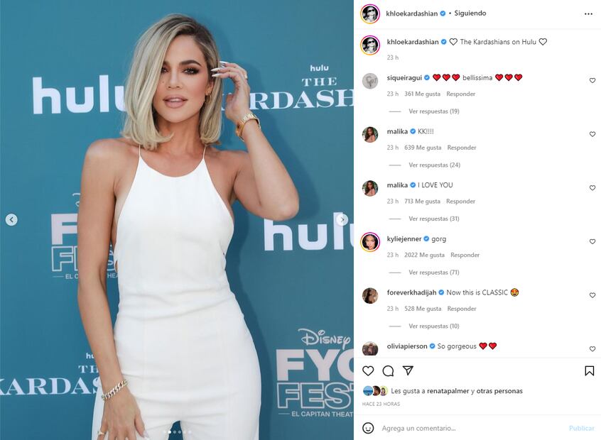 Khloé Kardashian presume su diminuta cintura con sexy jumpsuit de Narciso Rodriguez