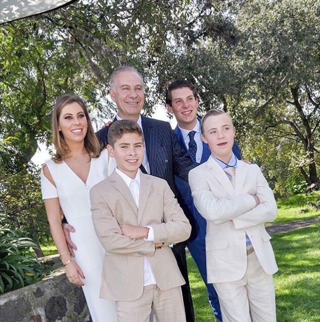 ¿Quién es el esposo de Yadhira Carrillo? 