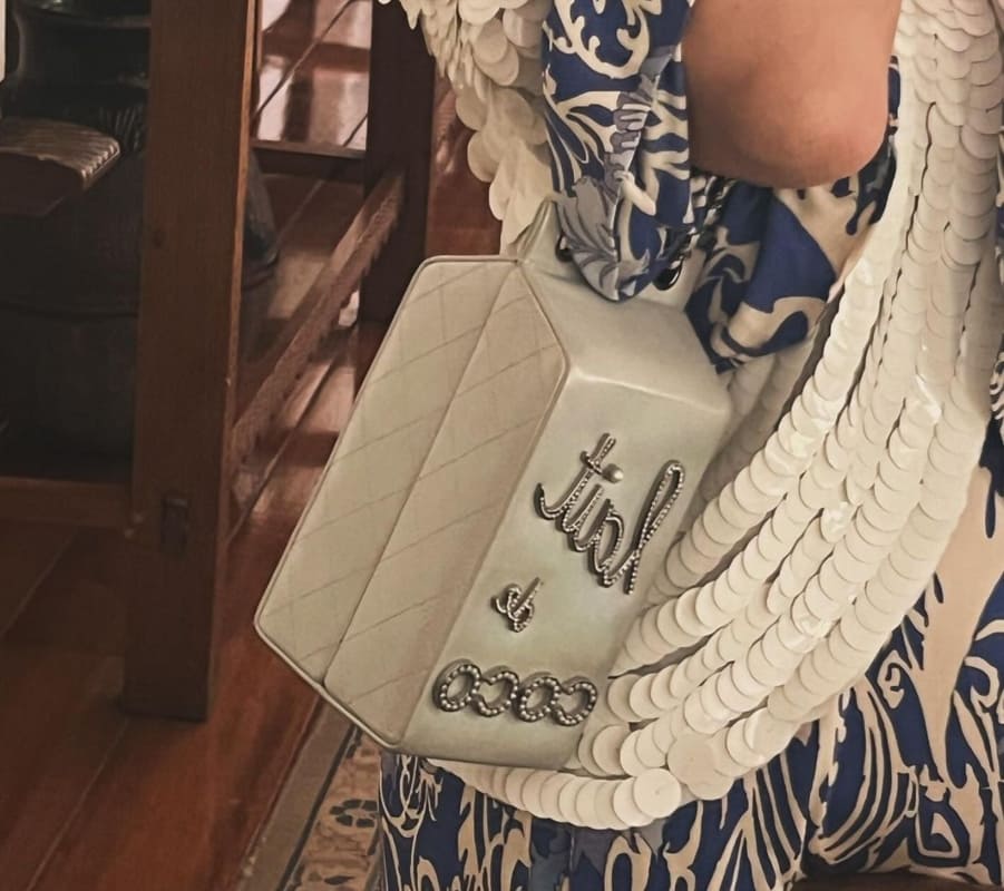 La bolsa Chanel de Issabela Camil / Foto: Instagram