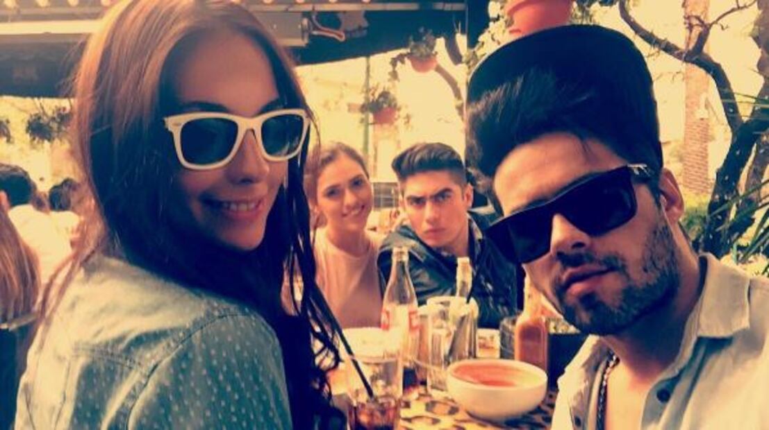 Eleazar Gómez estrena noviazgo con Vanessa López