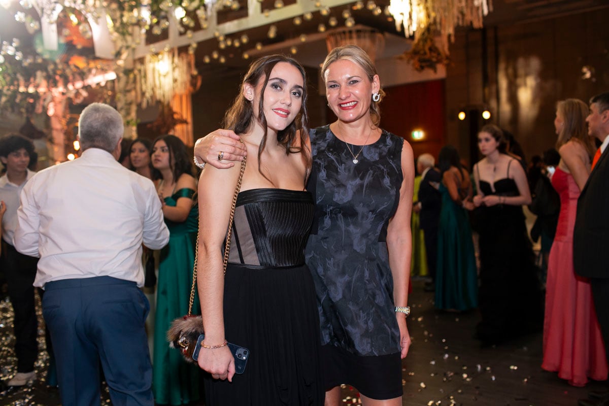 Sofya Blanc y María Pufeeva. (Foto: Esteban Torreblanca)