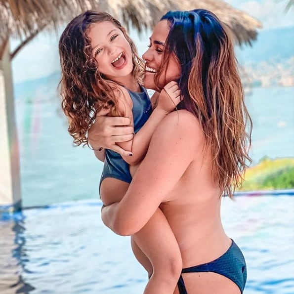 La fotografía de Alessandra Rojo de la Vega para adivinar los posibles nombres de sus mellizos  