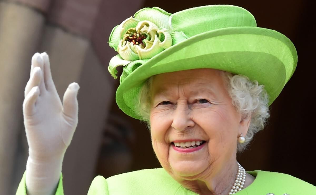 La reina Isabel II enviará mensaje por aniversario del fin de Segunda Guerra Mundial