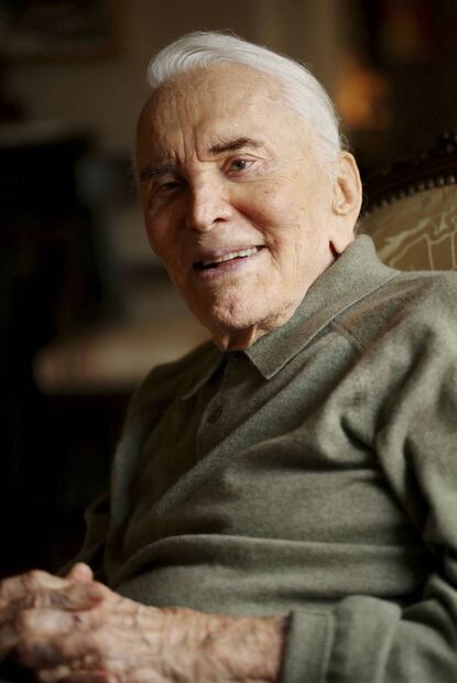 Kirk Douglas heredó la mayor parte de su fortuna a causas benéficas 