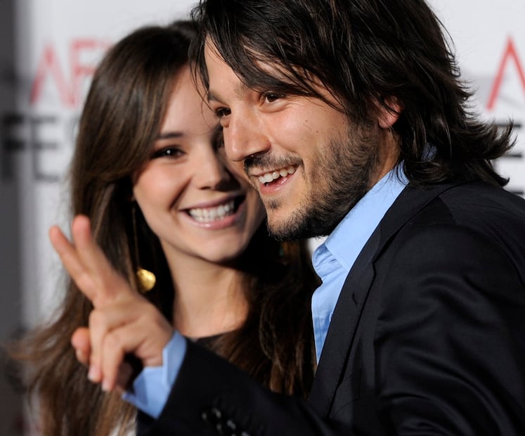 Diego Luna comparte tierna foto de su mamá 