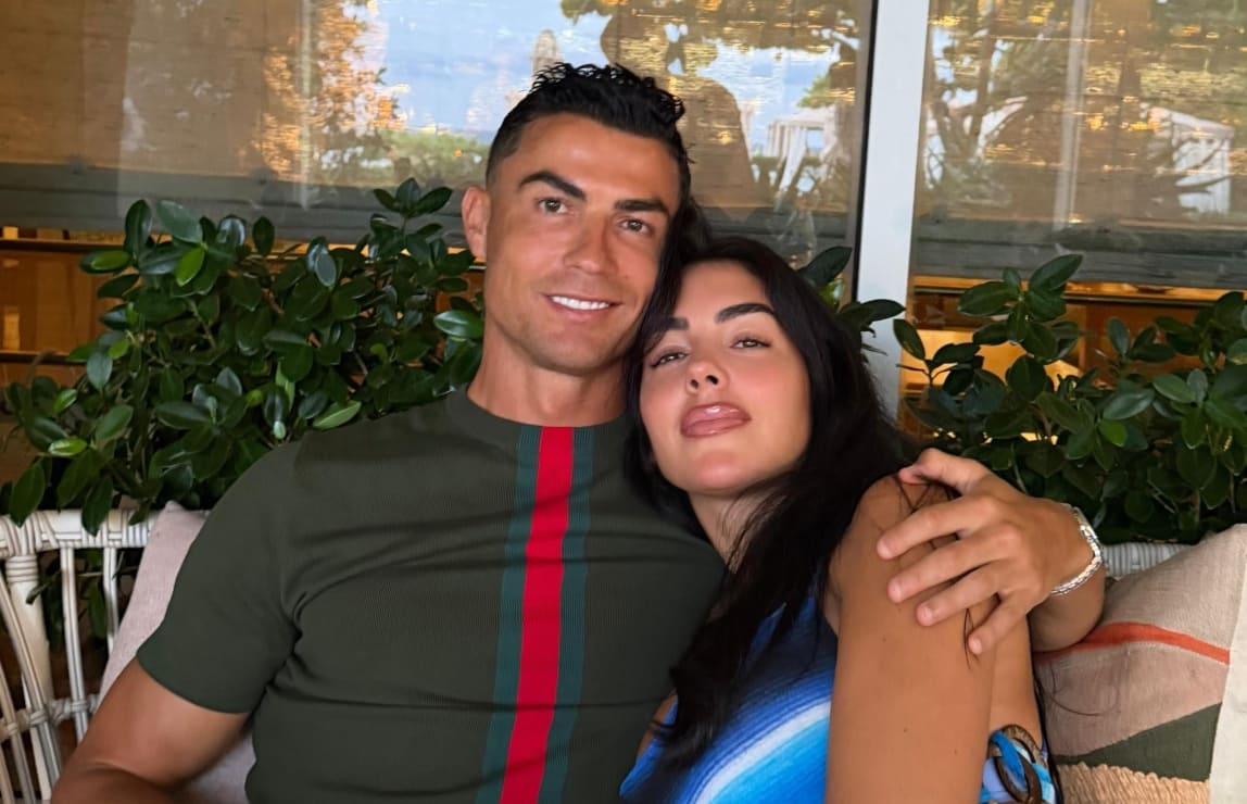 Cristiano Ronaldo reacciona a fans que esperaban su boda con Georgina Rodríguez