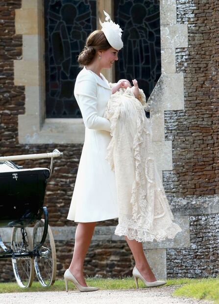 Los looks de Kate Middleton y Meghan Markle en el bautizo del príncipe Louis