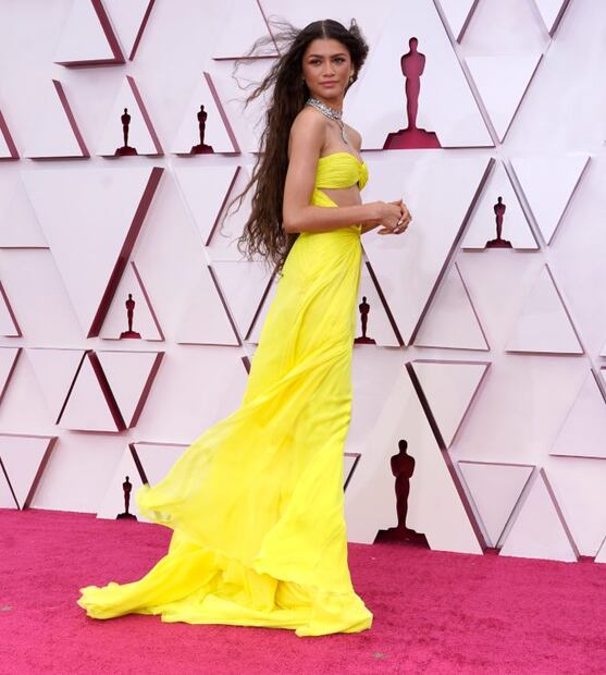 Los mejores looks de la noche de los premios Oscar 2021