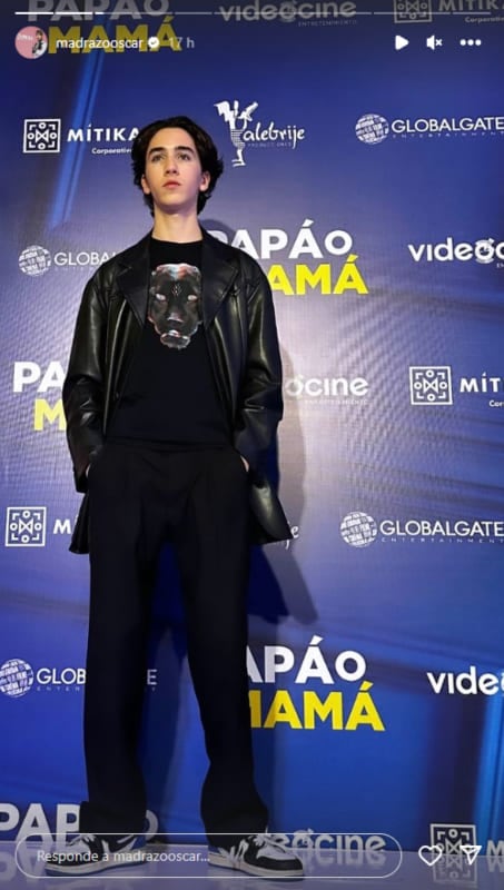 Axel Madrazo en el estreno de la película "Papá o Mamá" / Instagram: @madrazooscar