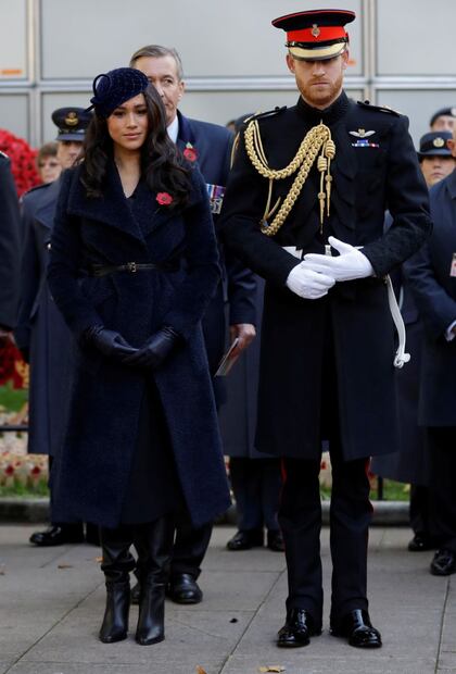 Meghan Markle y la novia de Cristiano Ronaldo, enamoradas de las botas de piel de Victoria Beckham