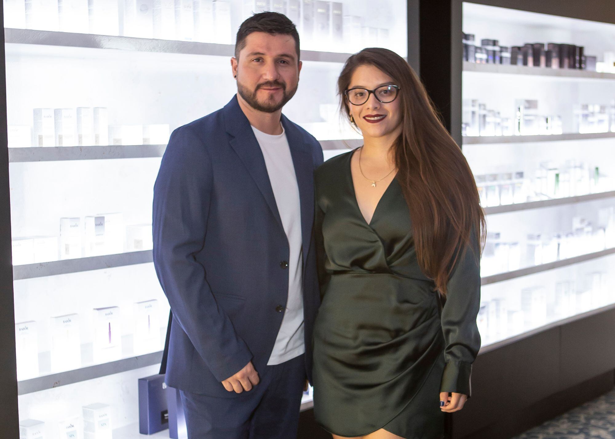 Dante Herrera y Carola Martínez. (Foto: Esteban Torreblanca para VIP)