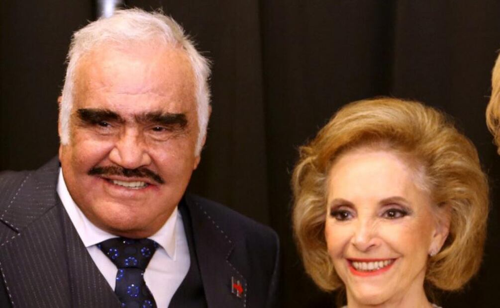 Vicente Fernández Jr. asegura que su papá se aparece en el rancho todos los días