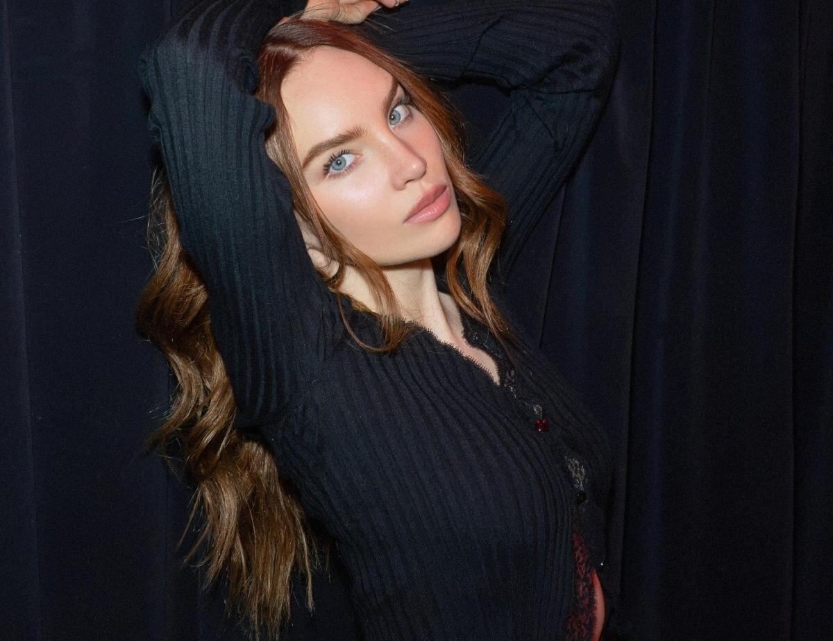 Belinda presumió su nuevo cambio de look (Foto: Instagram)