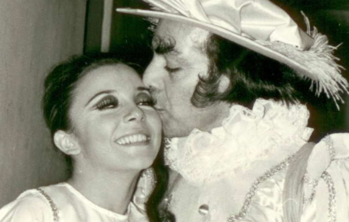 La reacción de Verónica Castro a la muerte de Manuel "El Loco" Valdés