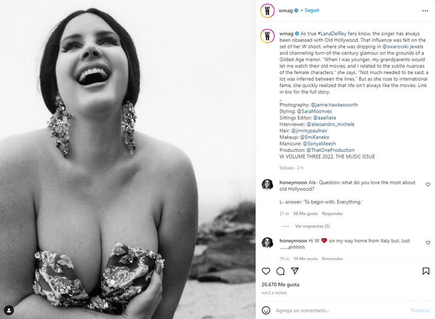 Lana del Rey, alucinante con un Valentino blanco a la orilla del mar