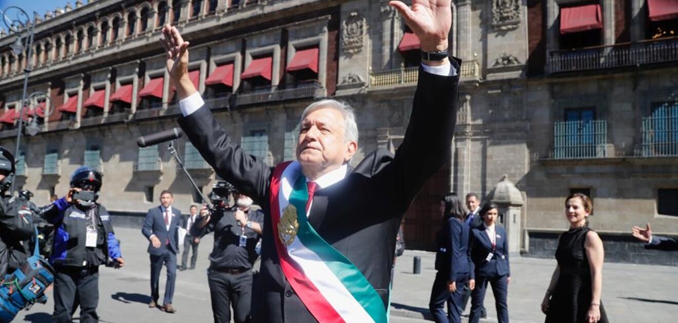 Así fue la tradicional ceremonia de entrega del Bastón de Mando a Andrés Manuel López Obrador