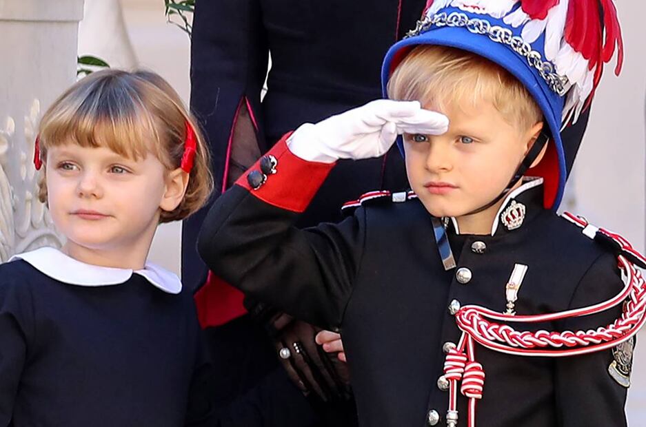 Carolina de Mónaco luce sus canas en el día nacional del principado